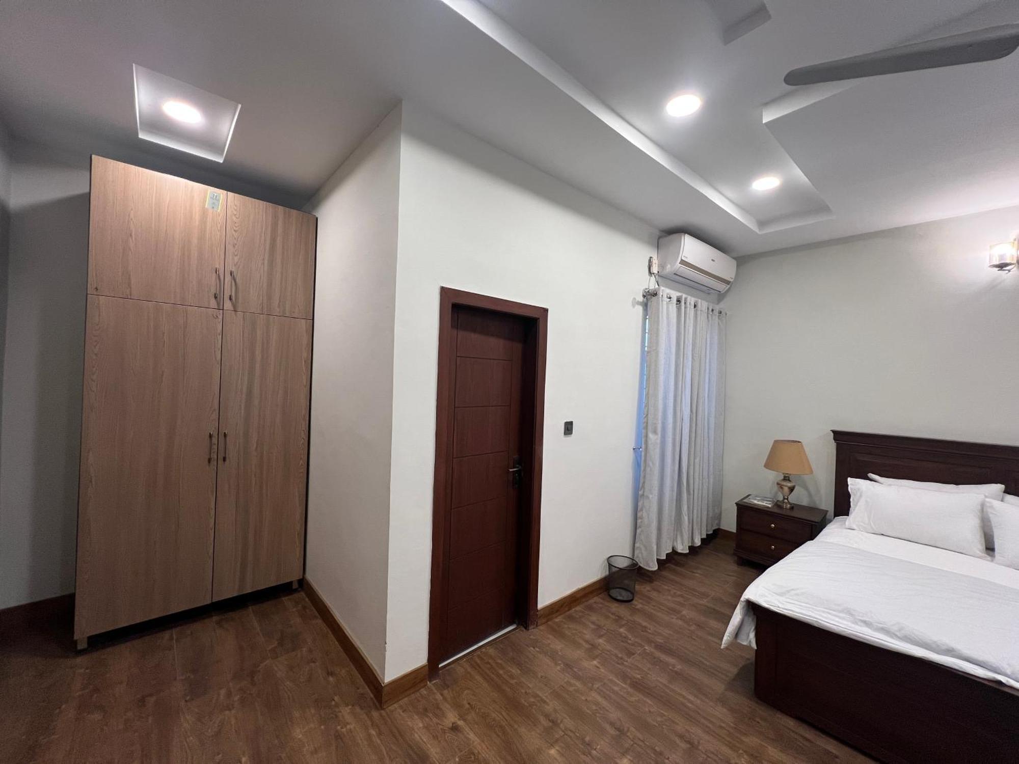 Deluxe King Room In Silverscape Residence Rawalpindi Exterior foto